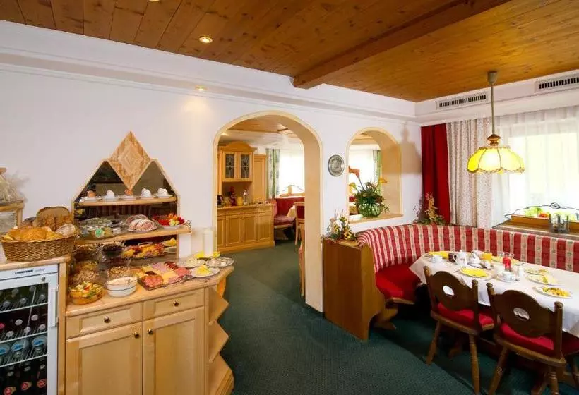 ペンション Jagdhof