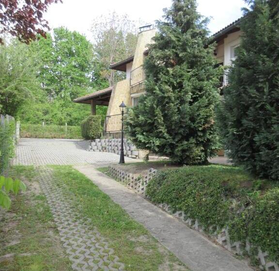 بنسيون Mediterrán Vendégház