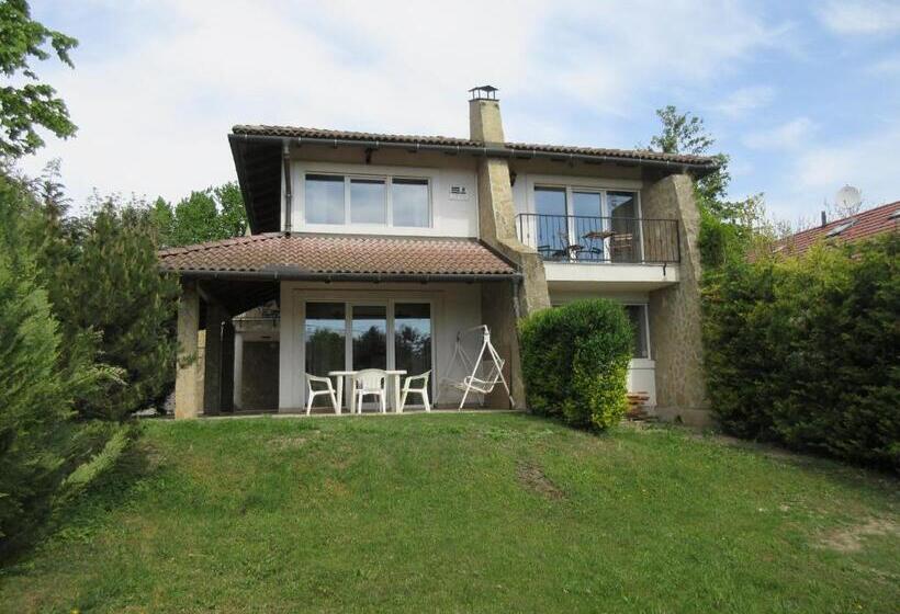 بنسيون Mediterrán Vendégház