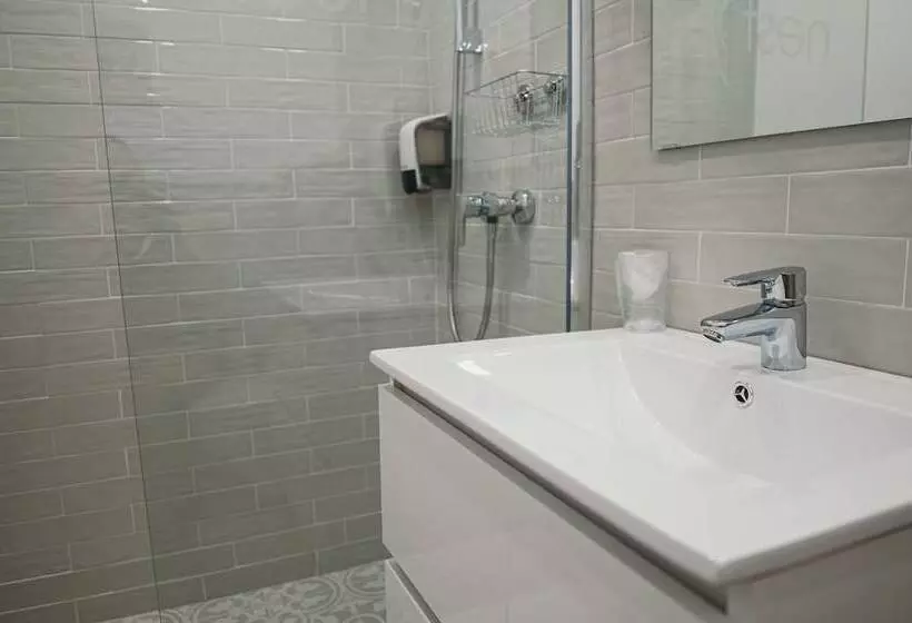 Majatalo Nest Guesthouse