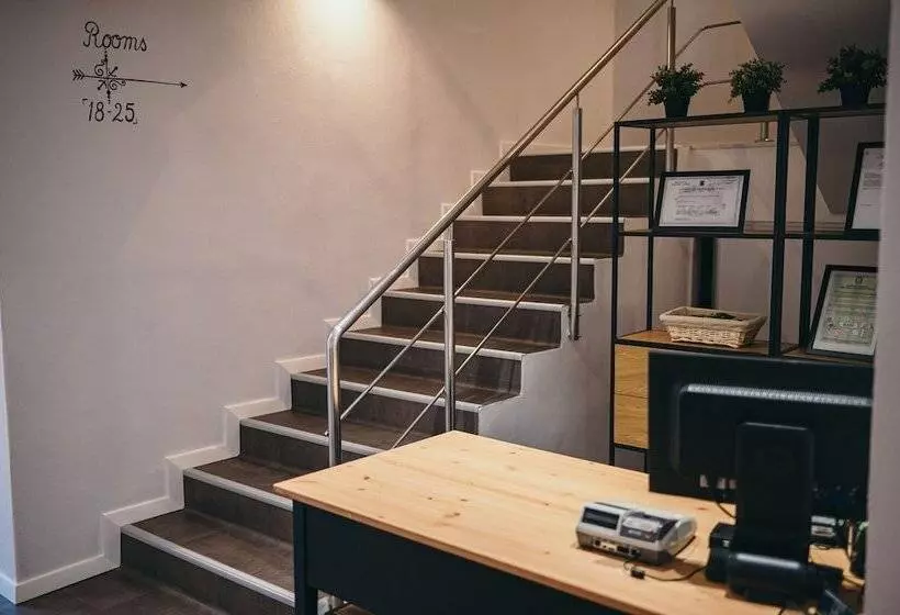 Majatalo Nest Guesthouse