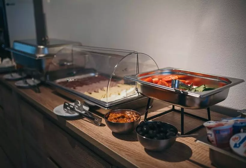 Majatalo Nest Guesthouse