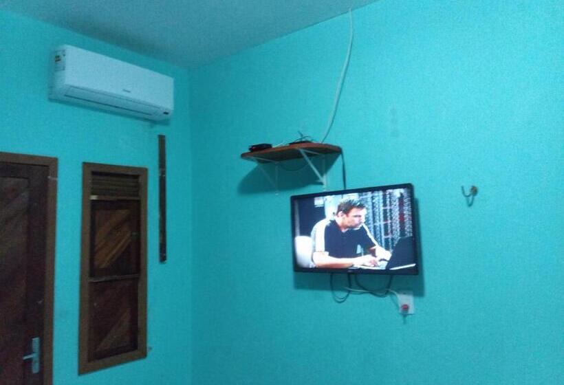 پانسیون Pousada Galinhos