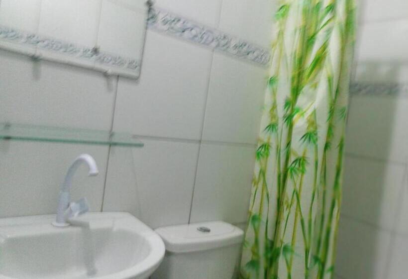 پانسیون Pousada Galinhos