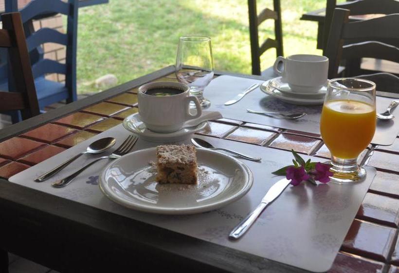 Pensão Pousada La Eugenia