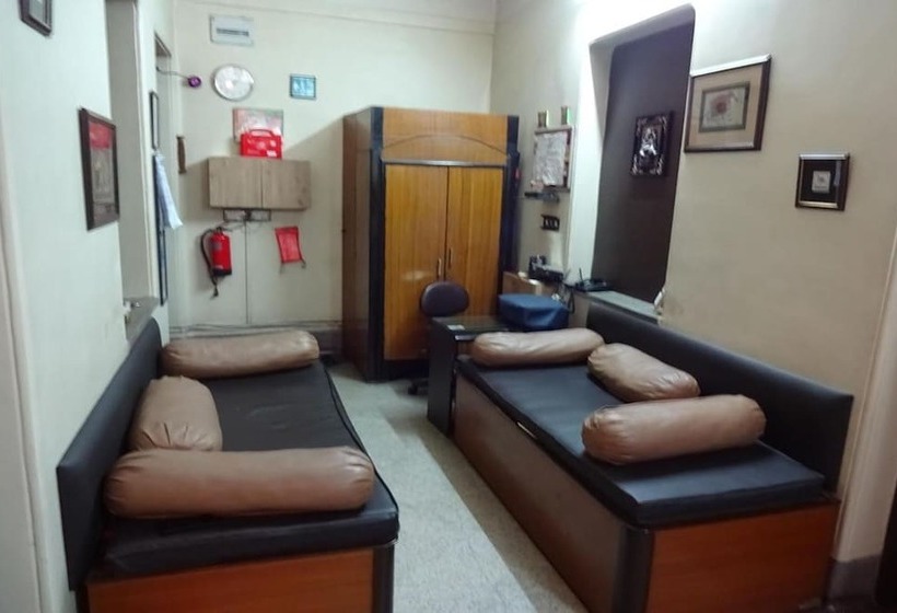 ペンション The Kei Suites