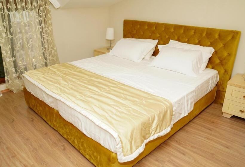 بنسيون Vila Arber