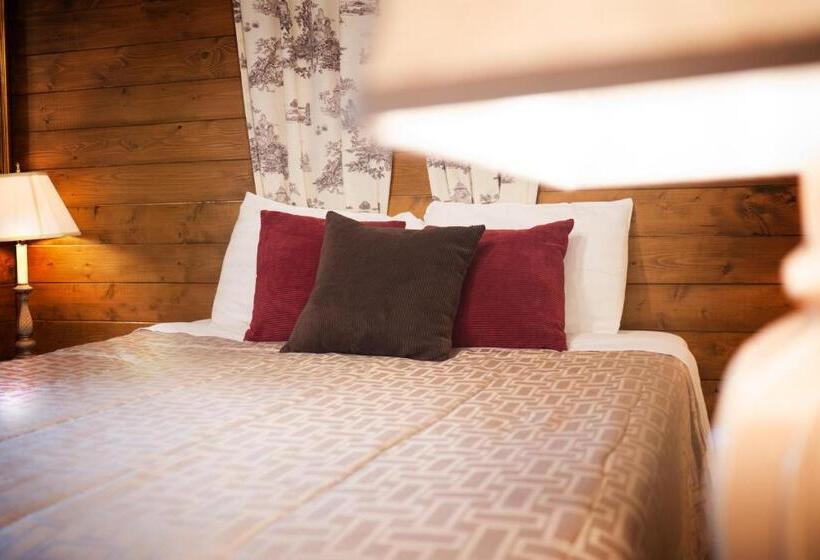 Общежитие Manoir Du Lac Sept îles