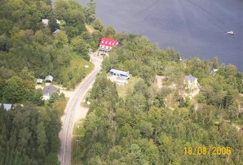 Retkeilymaja Manoir Du Lac Sept îles