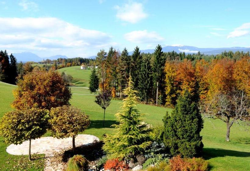 Pensionat Appartements & Zimmer Almhof