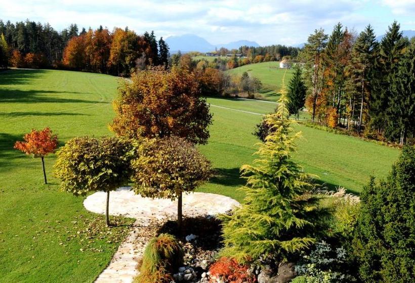 Pensionat Appartements & Zimmer Almhof