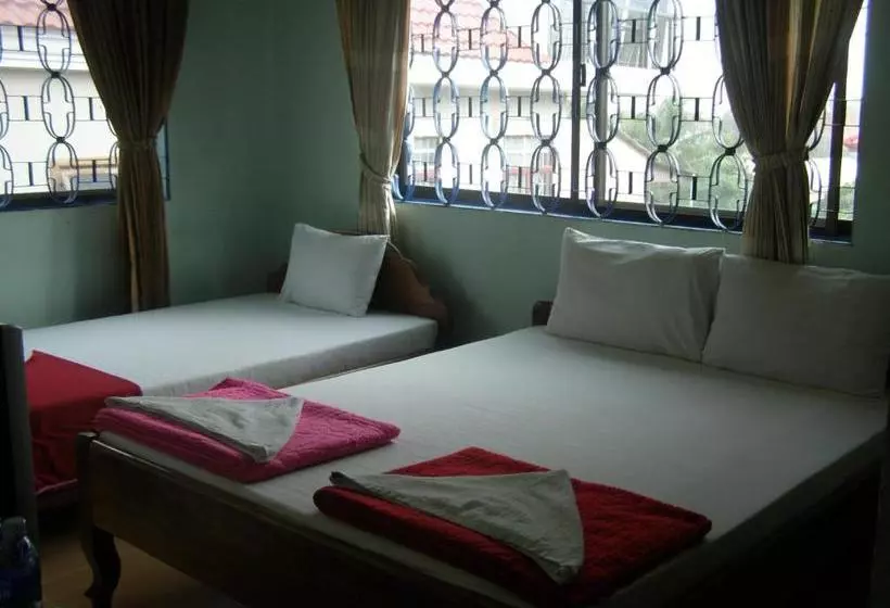 ペンション Bun Kao Guesthouse