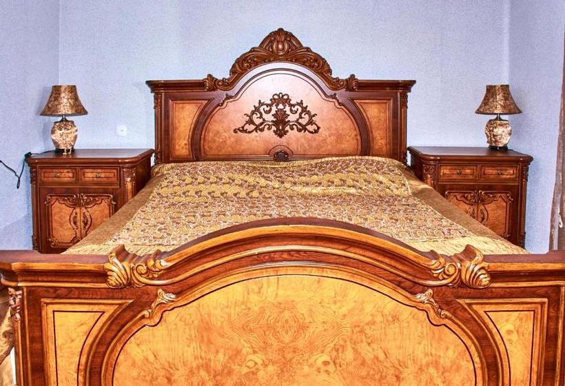 پانسیون Guest House Svetlana