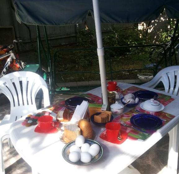 پانسیون Guest House Svetlana