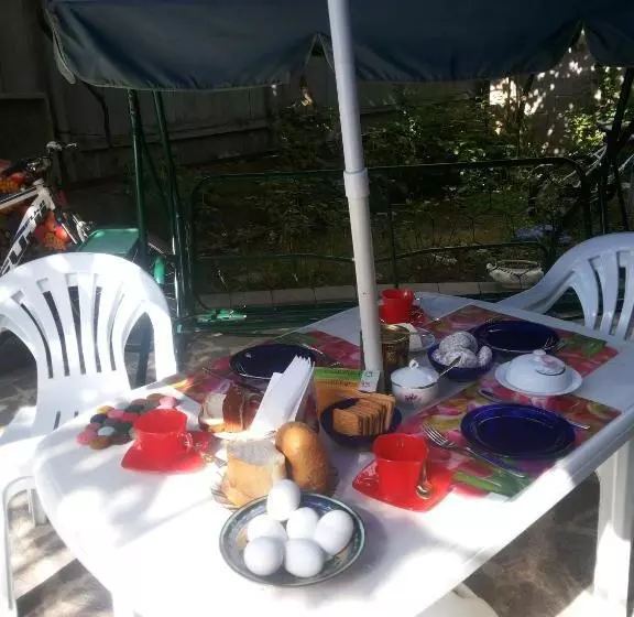 پانسیون Guest House Svetlana