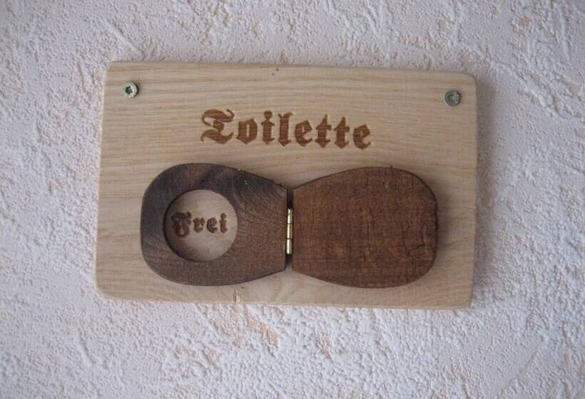 پانسیون Guesthouse Sólgarðar