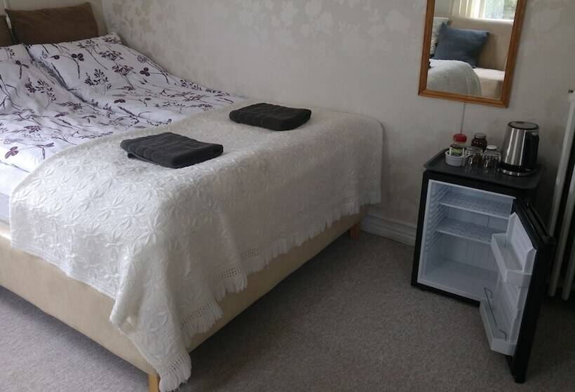 پانسیون Guesthouse Sólgarðar