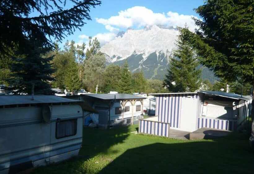 פנסיון Happy Camp Hofherr