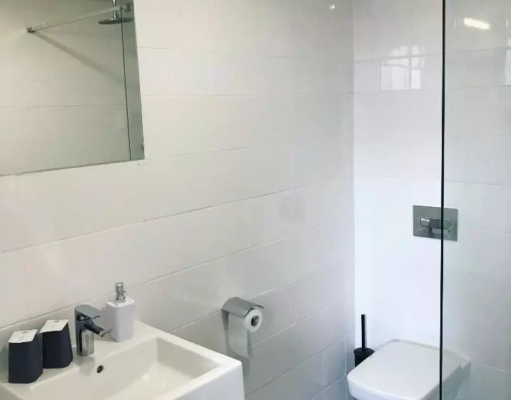 Majatalo Penzion Dmz