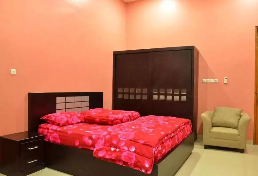 پانسیون Surya Darma Homestay