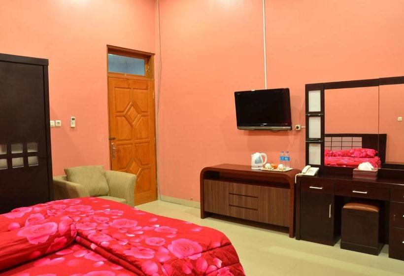 پانسیون Surya Darma Homestay