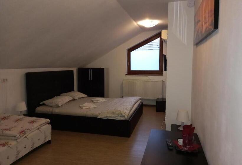 پانسیون Villa Zorba