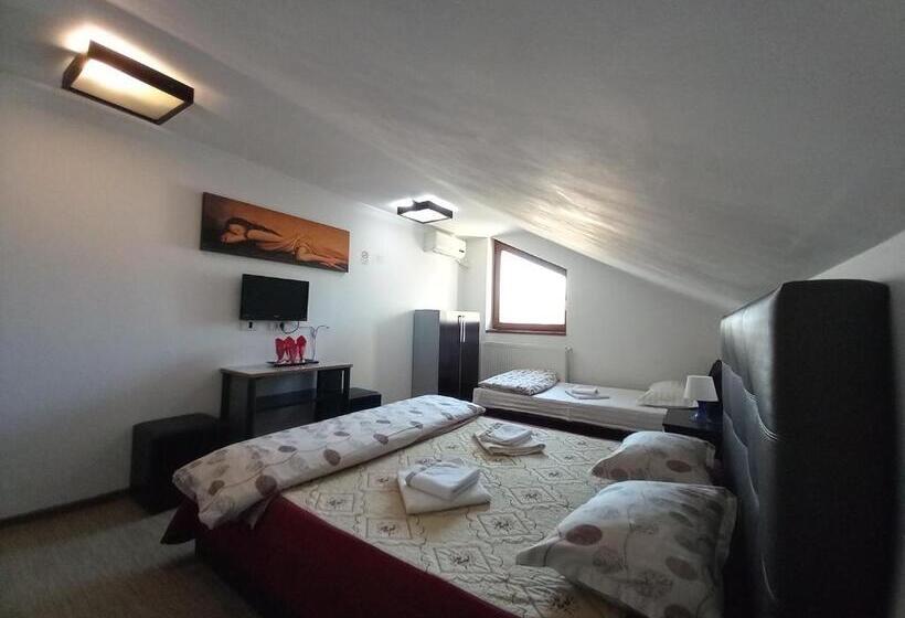 پانسیون Villa Zorba