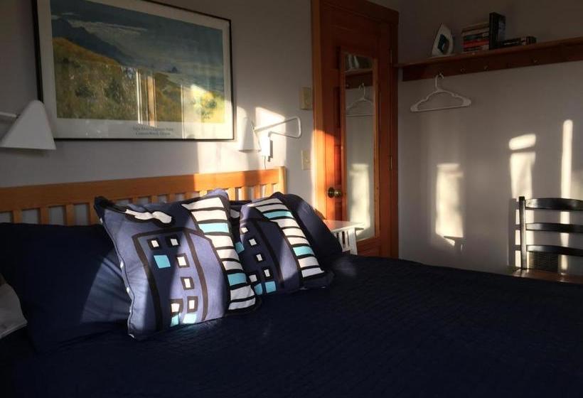 فندق صغير Harrison Street Inn