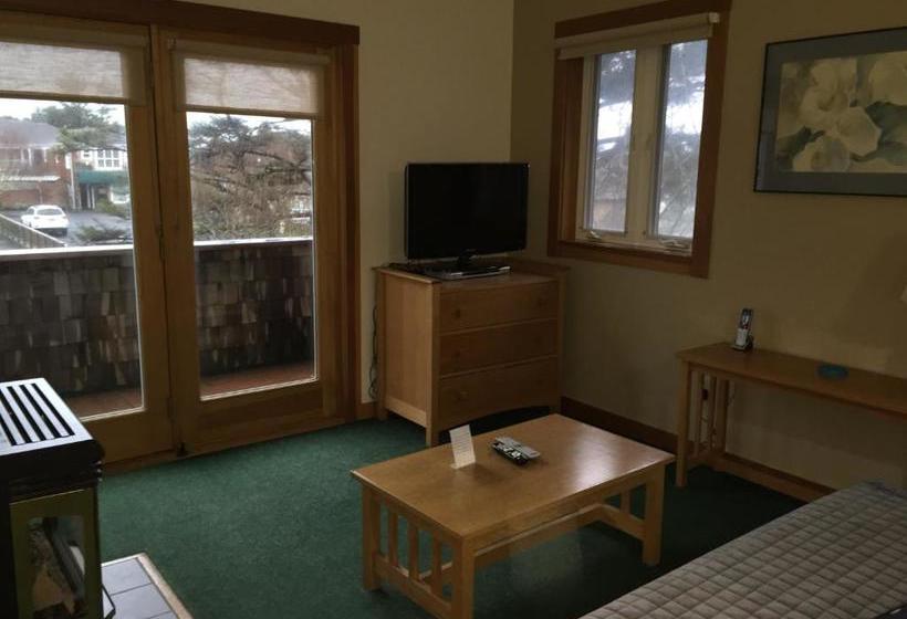 فندق صغير Harrison Street Inn