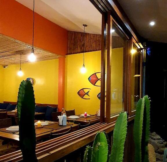 هاستل Pousada E Restaurante O Pescador