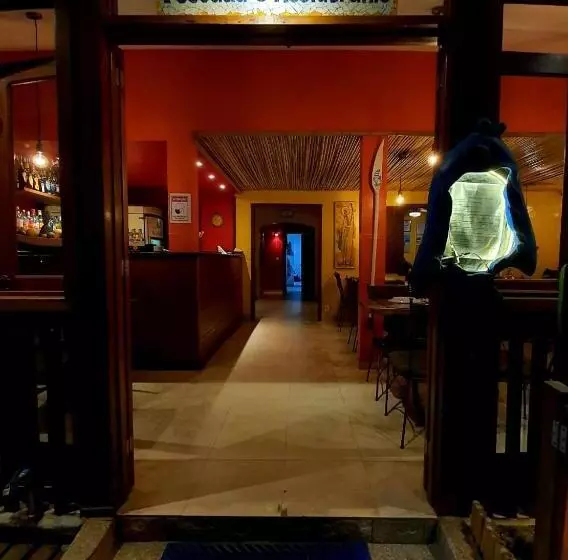 Hostel Pousada E Restaurante O Pescador