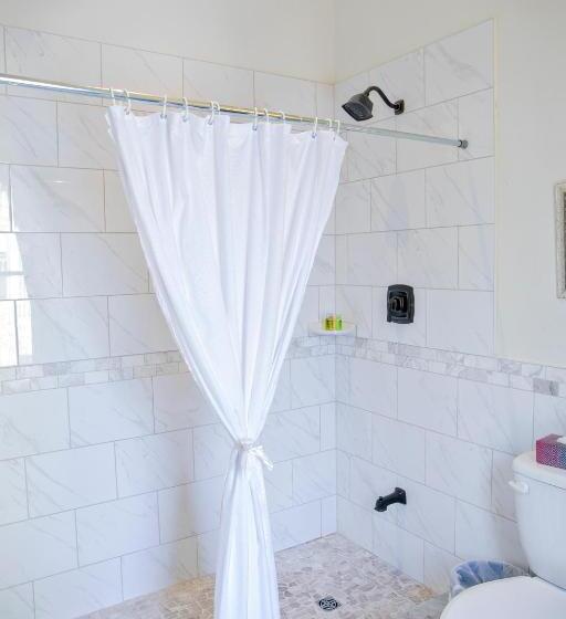 Szálló Puddicombe House