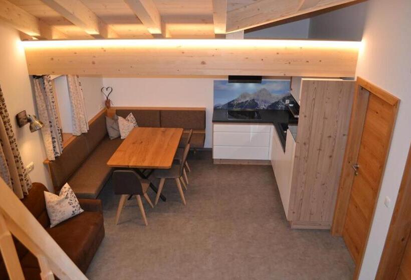 בית מלון כפרי Gumpoldbauer