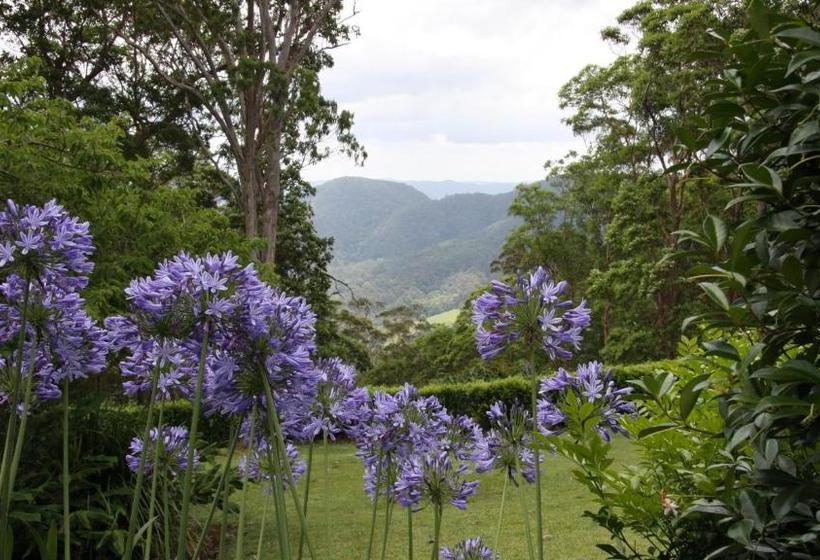 Mapleton Falls Accommodation