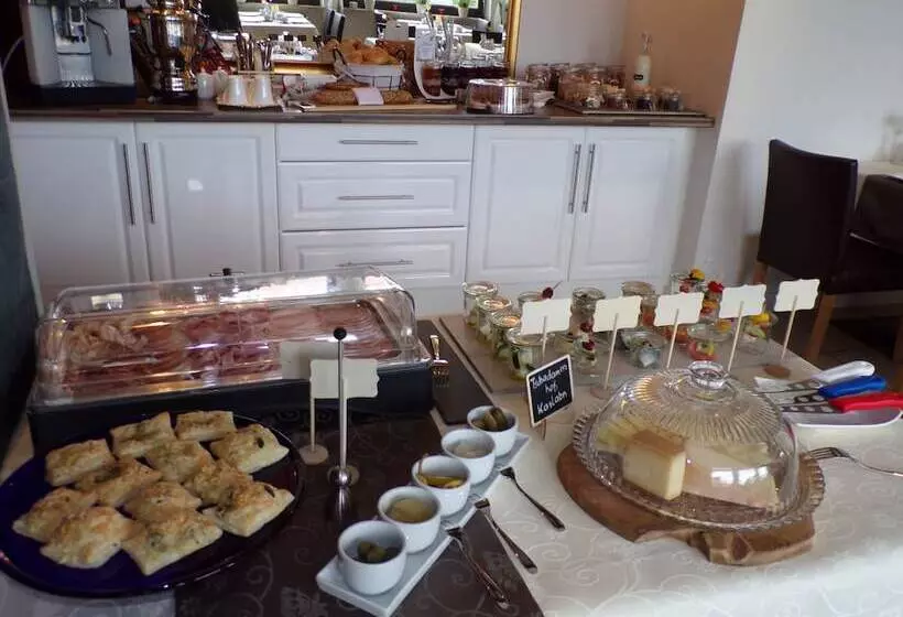 ペンション Gästehaus Residenz Lapeiner