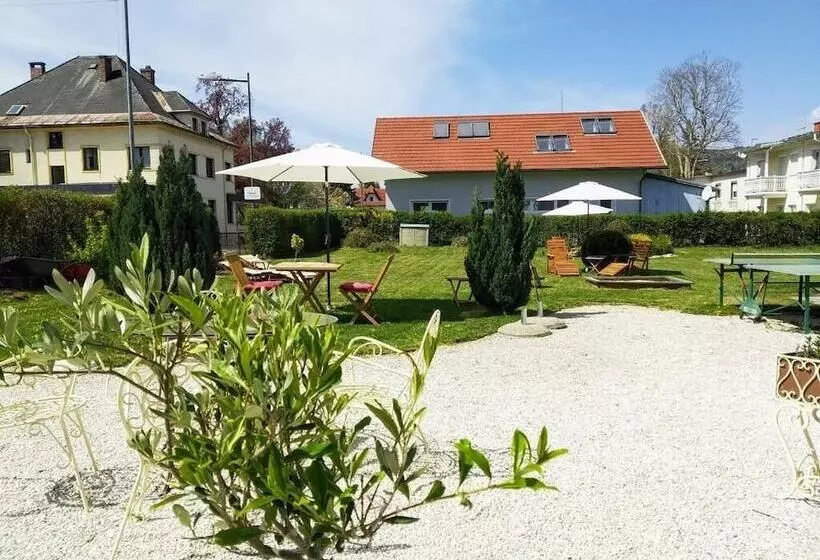 ペンション Gästehaus Residenz Lapeiner