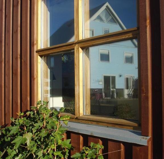 پانسیون Guesthouse Pétursborg