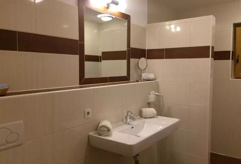 ペンション Jenneweinhof