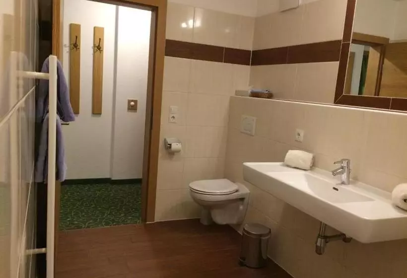 ペンション Jenneweinhof