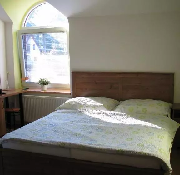 Majatalo Penzion Lilie