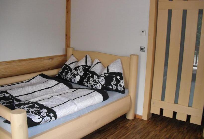 פנסיון Penzion U Zamku