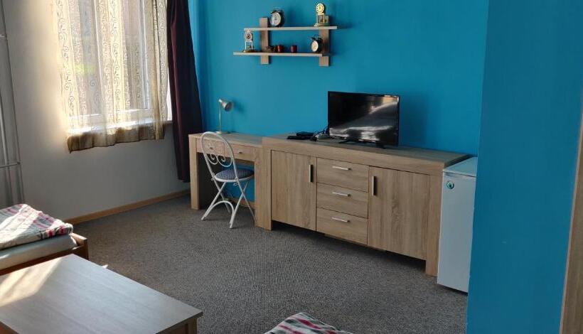 ペンション Ubytování U Kováře