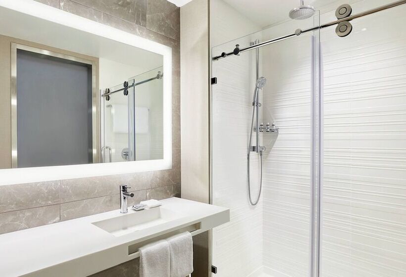 Ac By Marriott Hotel Huntsville Downtown