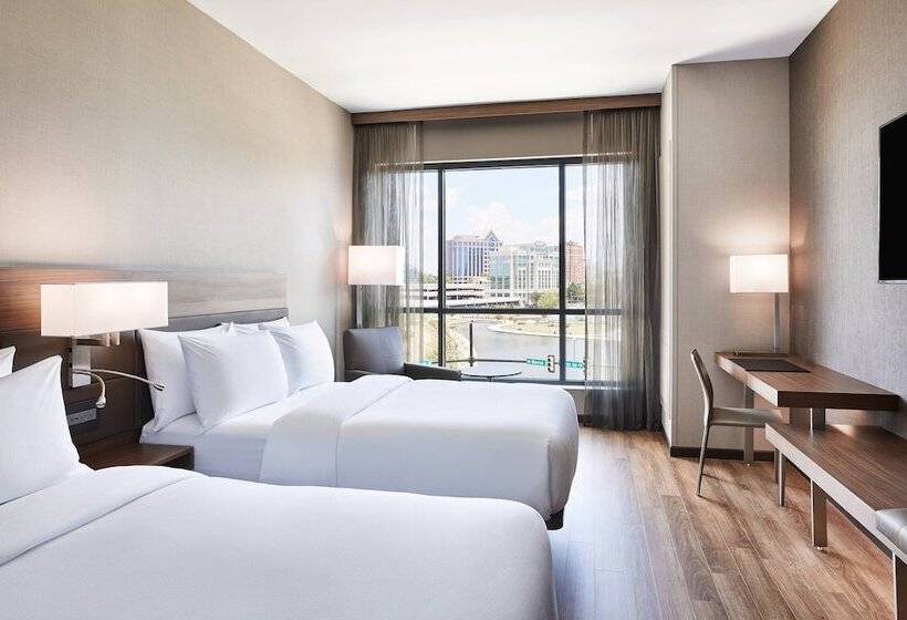 Ac By Marriott Hotel Huntsville Downtown