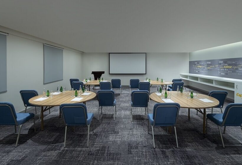 Adagio Aparthotel Jeddah Malik Road