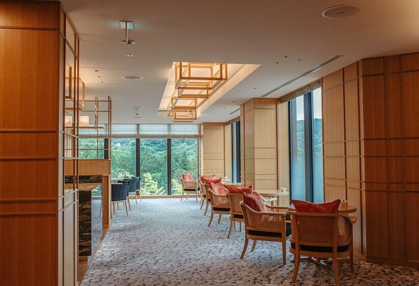 בית מלון כפרי Ana Intercontinental Beppu Resort & Spa By Ihg