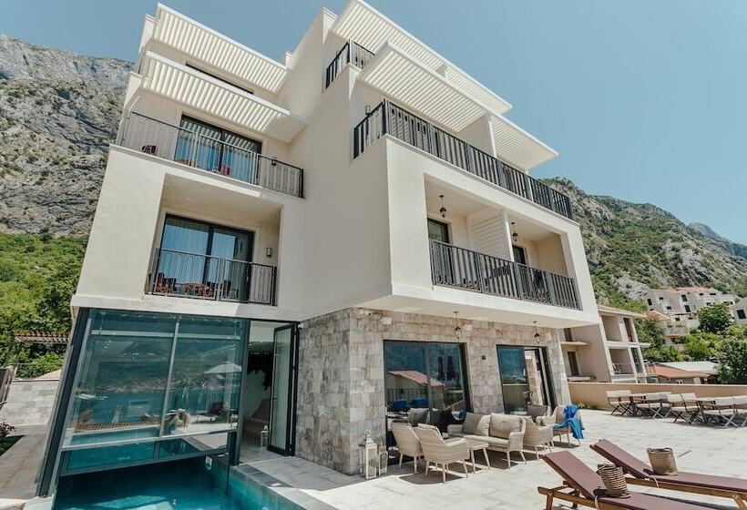 Boutique Hotel Casa Del Mare   Vizura