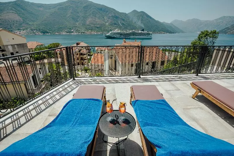 Boutique Hotel Casa Del Mare   Vizura
