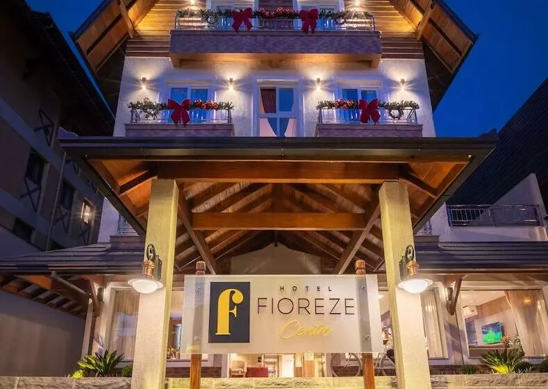 ホテル Fioreze Centro