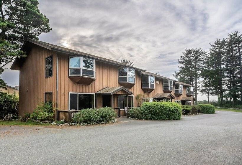 酒店 Gold Beach Inn